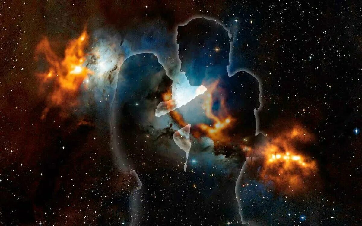 Мужчина и женщина космос. Поцелуй в космосе. Космос любовь. Вселенная мужчина и женщина. Родственная душа мужчина и женщина