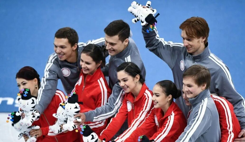 Элин гу лыжница. Лыжи олимпиада. Наталья непряева олимпиады в пекине 2022. Александр большунов 2018. Зимние олимпийские игры 18 года.