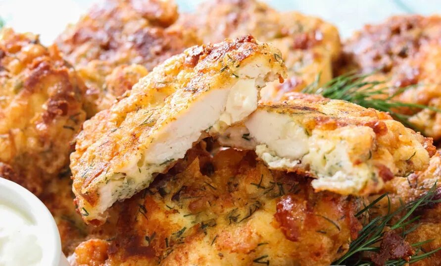 Котлеты оладьи из куриной грудки. Очень вкусные куриные оладьи. Куриные оладьи. Куриные оладьи из филе. Куриные оладьи.