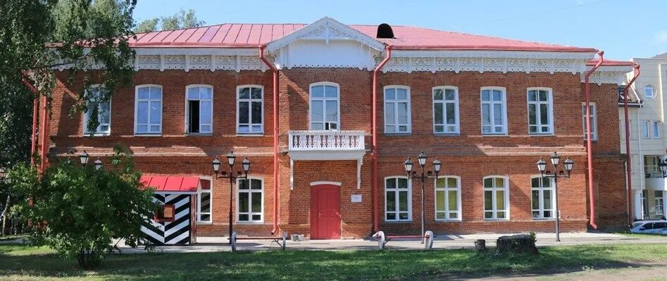 Здание музея Новосибирска постройки конца XIX века открыли после реконструкции -