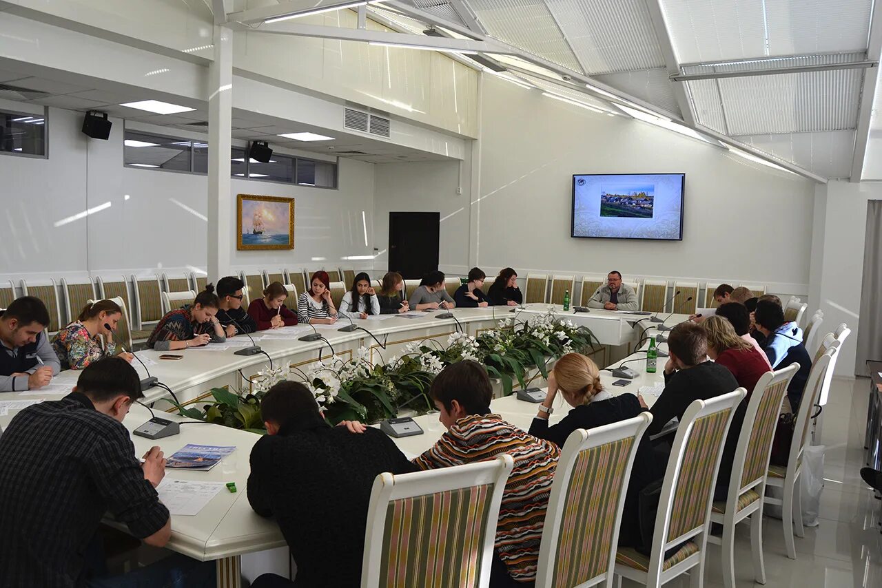 Expoelectronica 2022 лого. конгресс мероприятия. выставки организаций мероприятий. конгрессно-выставочный туризм в россии. конгресс-парк radisson royal moscow.