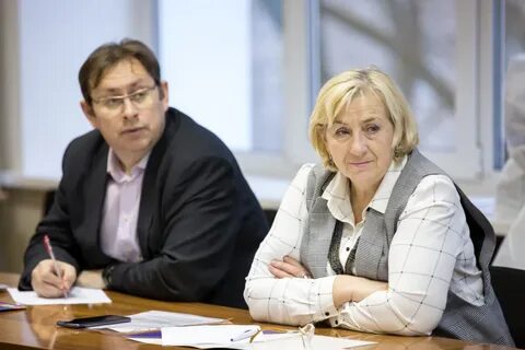 Представители профессиональных групп