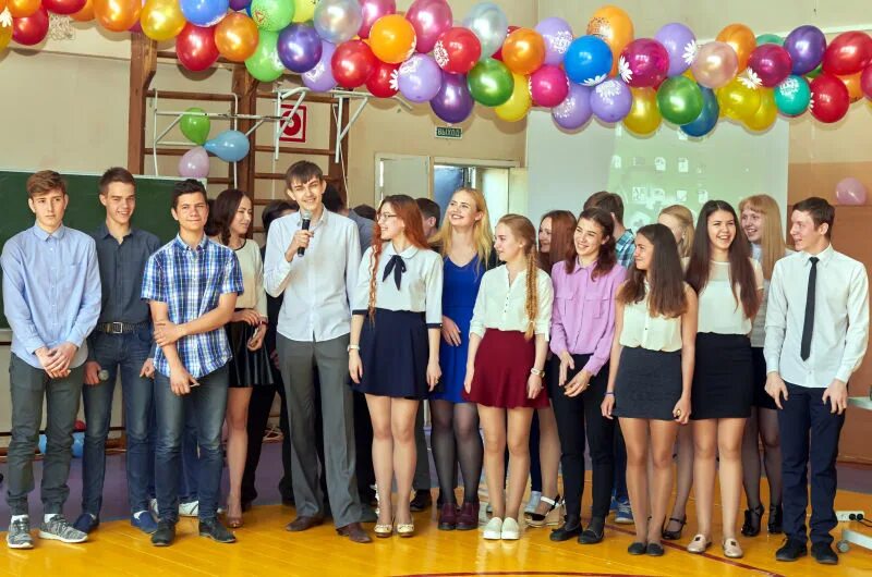 новоомская сош омского района омской области. 23 школа 10 класс. 10 школа череповец. 23 школа 10 класс. 23 школа 10 класс.