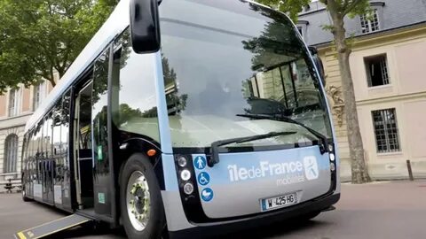Автобус 2025
