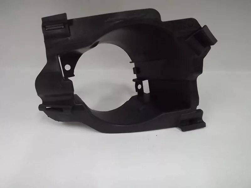 Птф гранта фл. Комплект птф для форд транзит 2016. Кронштейн птф рено трафик. Установочный комплект птф форд транзит 2019. Крепление противотуманных фар рено логан 1 артикул.