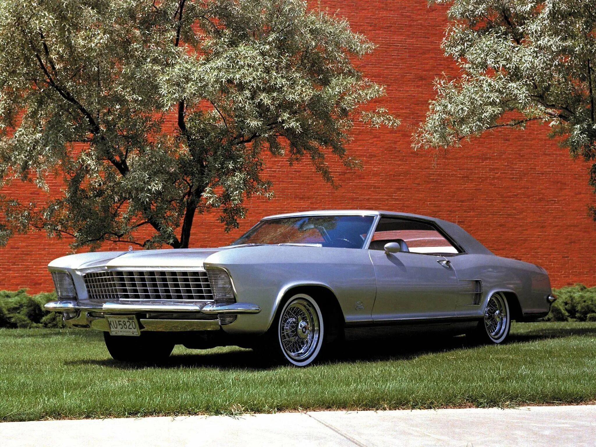 1 американская машина. Машина Buick Riviera. Бьюик 1963. Бьюик Ривьера 1963. Автомобиль Buick Rivera 1963.