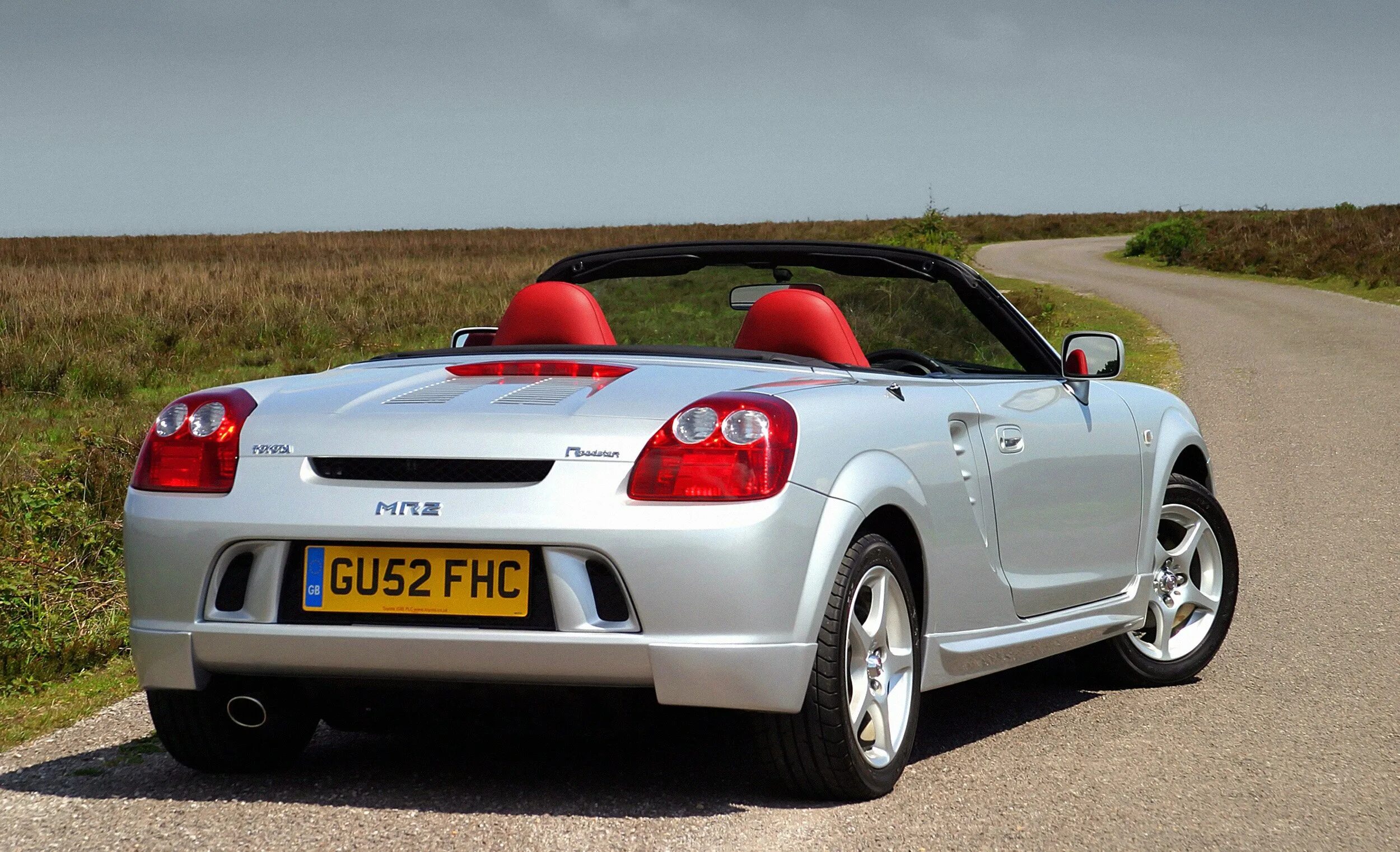 Тойота мр2 купить в россии цена. Toyota mr2 2007. Toyota mr2 Spyder. Toyota mr2 1999. Toyota mr2 Roadster.