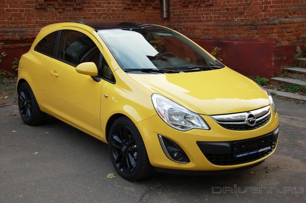 Opel corsa шины. Opel Corsa r17. Opel Corsa d r15. Opel Corsa d r17. Opel Corsa d r16.