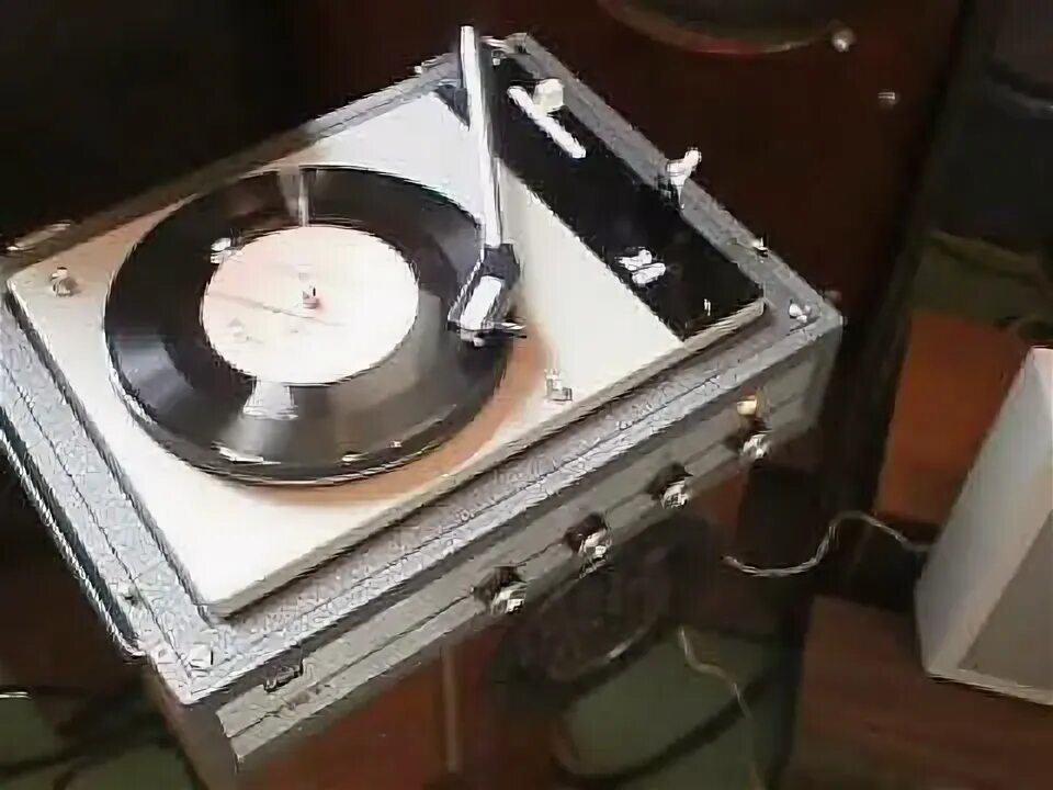 Dual hs 40 проигрыватель manual pdf. Dual 621. Dual hs40. Dual p. Dual 430 винил.