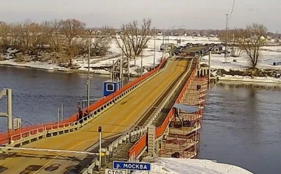 Митяевский мост. Митяевского моста город коломна. митяевский мост москва. разлив москва реки в коломне. мост на москве-реке у коломны.