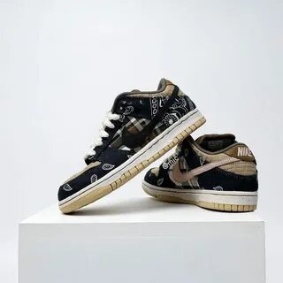 Dunk travis scott