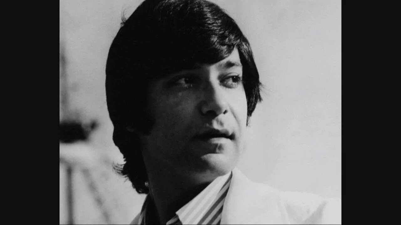 Emil dimitrov official. Болгарский композитор эмил димитров. Эмил димитров арлекино. Эмил димитров фото. Эмил димитров.