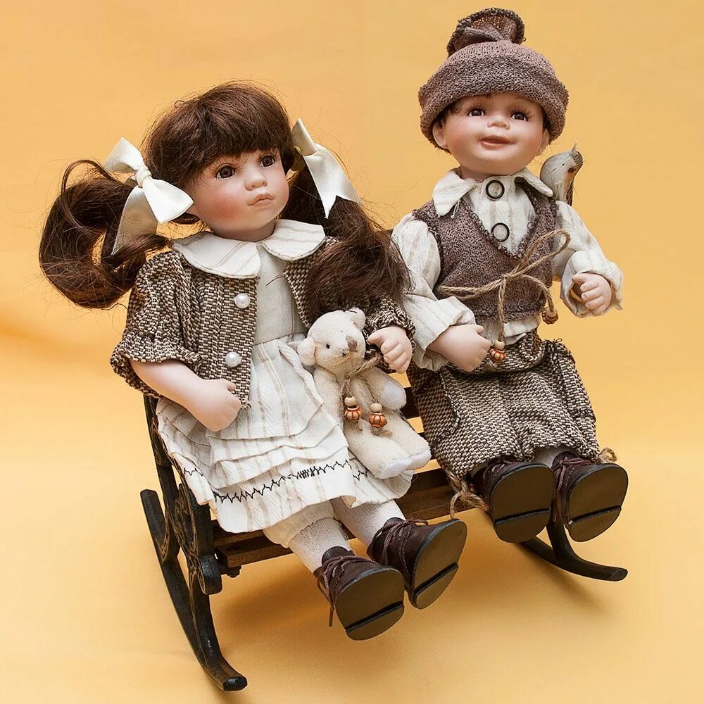 Купить коллекцию кукол. Кукла фарфоровая. Керамические куклы. Фарфоровые куклы коллекционные. Фарфоровая кукла мальчик.