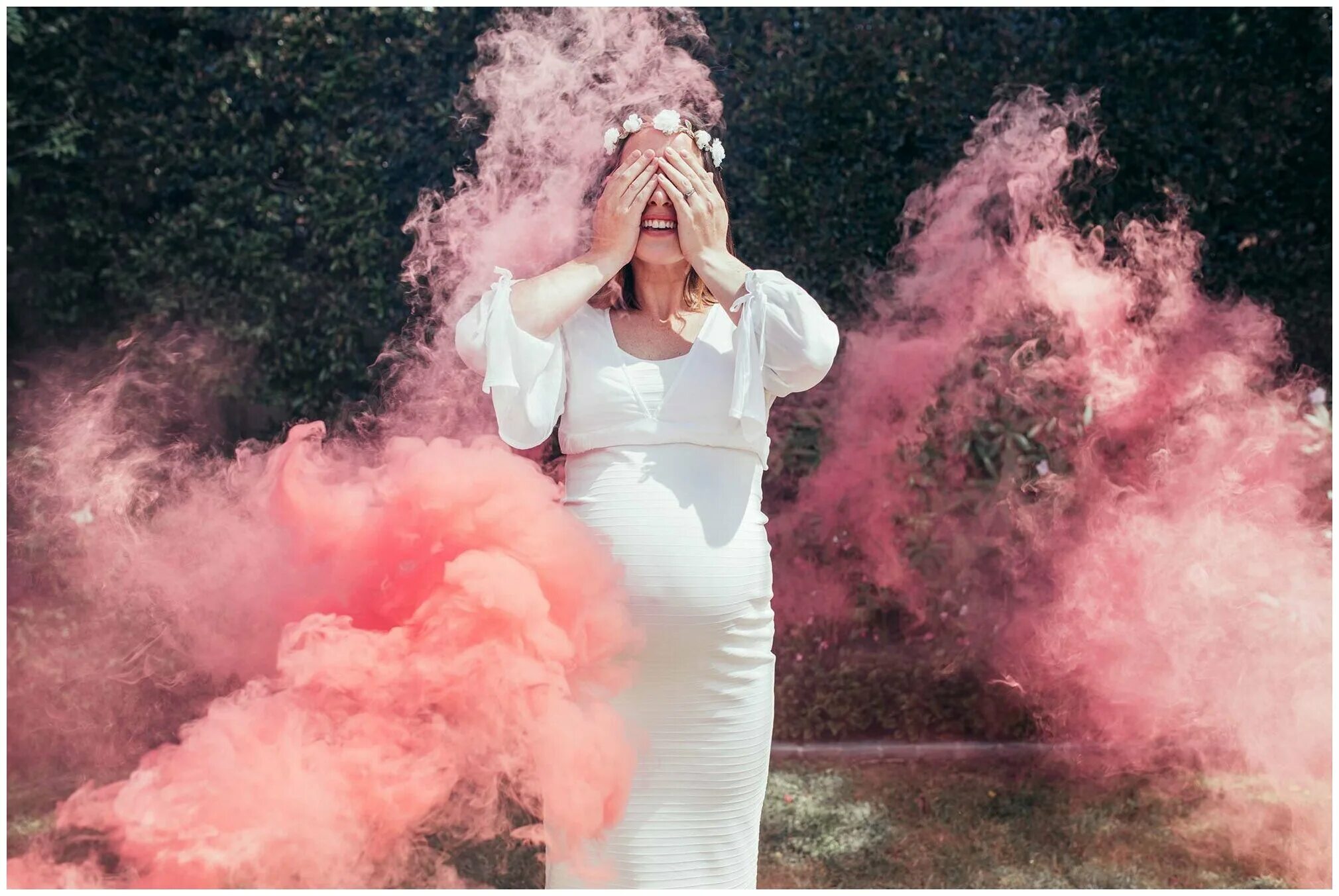 Гендер пати с цветным дымом. Фотосессия беременных с цветным дымом. Цветной дым. Фотосессия гендер пати с цветным дымом. Гендер пати с дымом