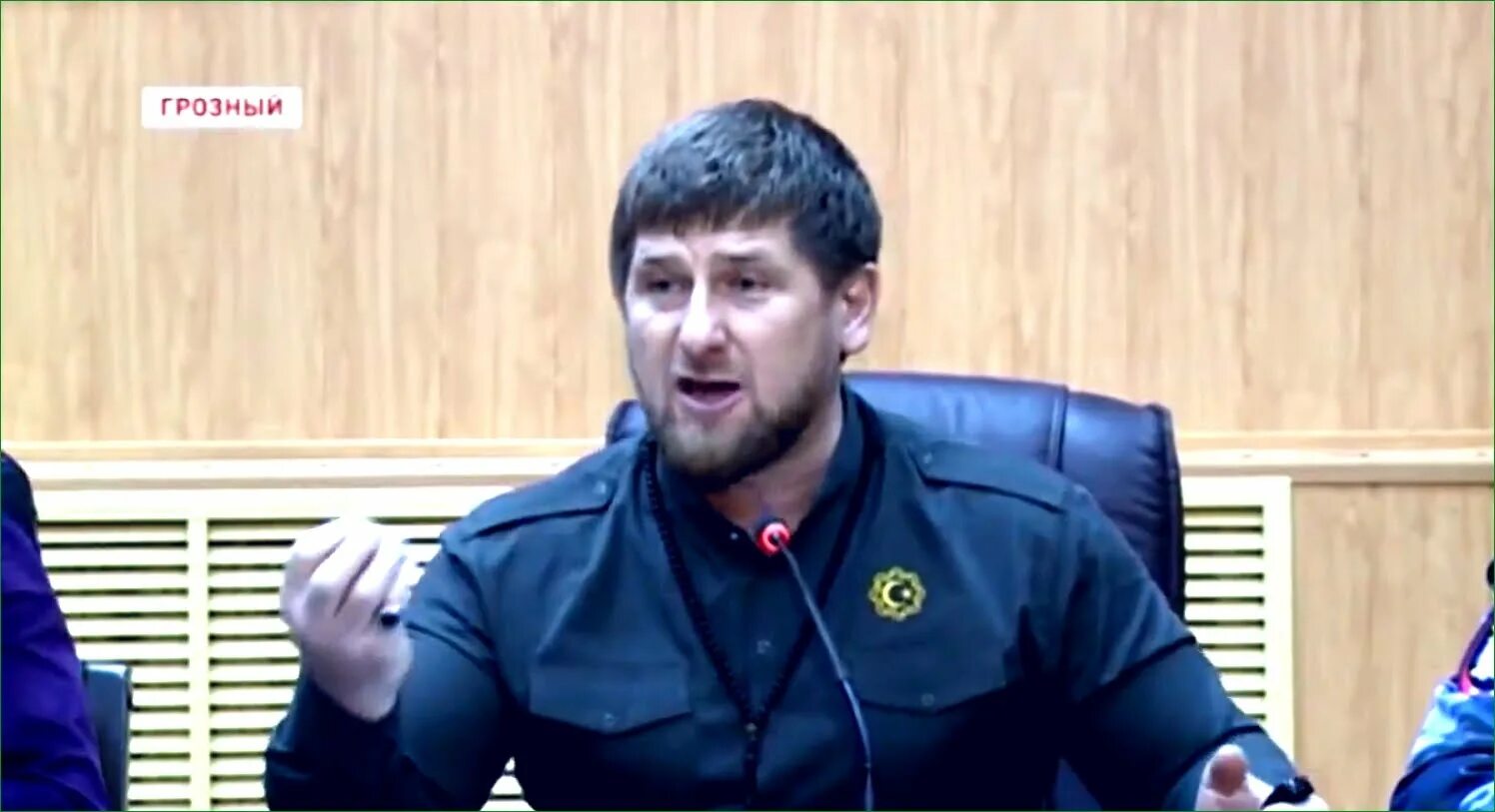 Министр молодежи чечни. Министр по делам молодежи чечни. министр по делам молодежи чеченской республики. министр спорта и молодежи по чеченской республике.