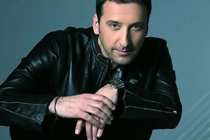 Хари группа. Мата хари евровидение. Хари группа. Группы музыкальные черногории список. Юрий пак певец.