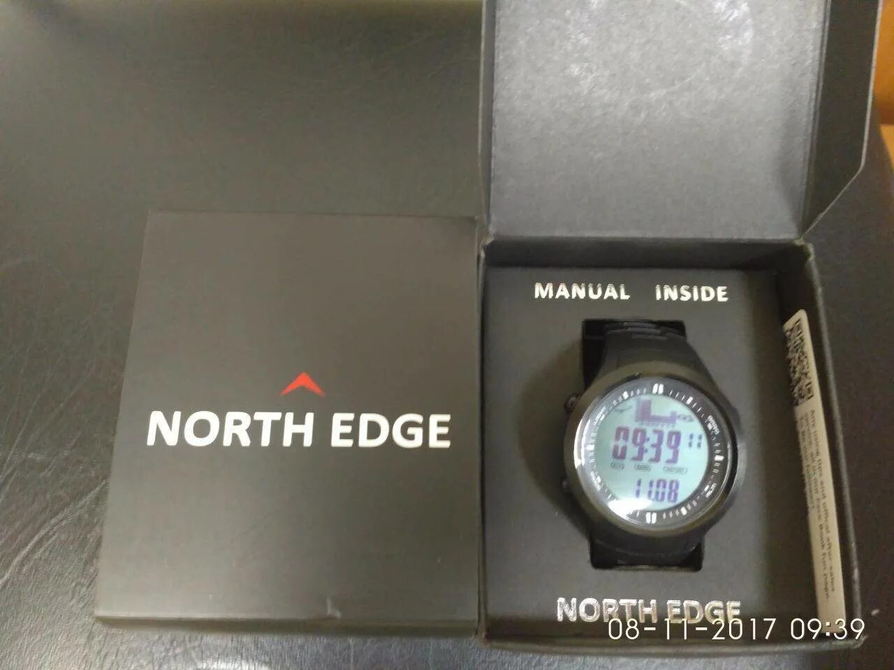 Инструкция часов north edge на русском. Часы Север электронные наручные мужские. Часы электронные наручные Север с-201. На наручных электронных часах Север м50. Как настроить часы электронные Север с100-435