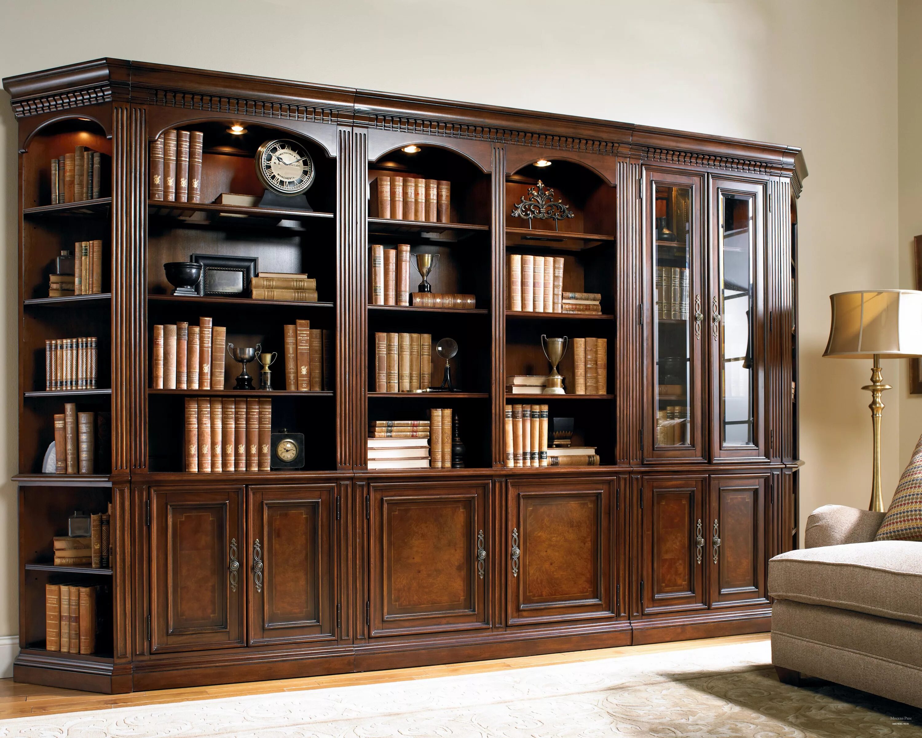 Купить книжный шкаф массив. Шкаф книжный European Renaissance II, hooker Furniture. Книжный шкаф библиограф 2.3. Книжный шкаф Glass Cabinet. Книжный шкаф Викос.