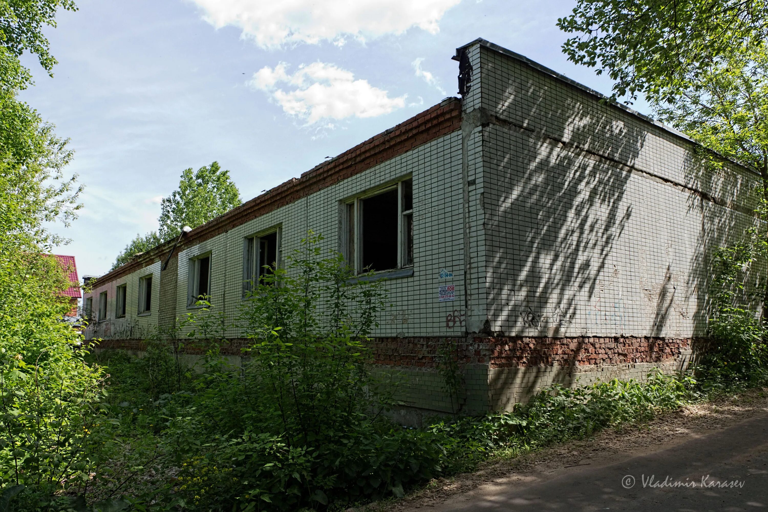 Дом отдыха зил васькино. Квартал васькино ясногорск. Школа васькино чеховский район. Автобусы ревякино ясногорск. Васькино чехов.