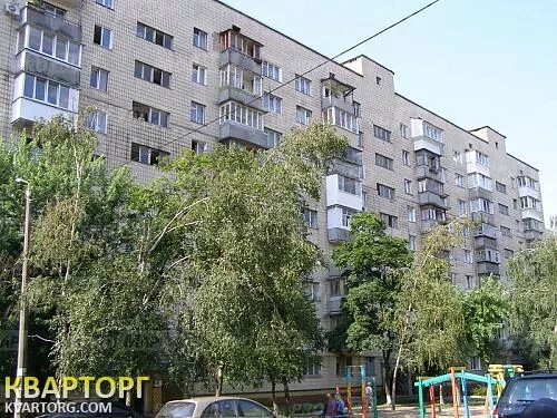 Российская 82. Российская улица уфа. Магазин гараж пенза. Ул российская уфа 33/2. Плюшка магазин уфа.