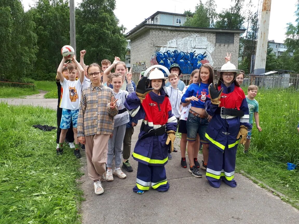 Школа 5 лагерь. Лагерь на свежем воздухе. Лагерь здоровье. Лагерь школа 85. Здоровье и безопасность.