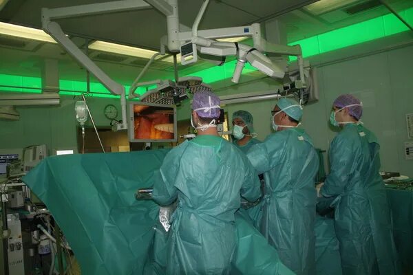 Операция печень фото Новини України: в інституті Шалімова триває операція з пересадки печінки, яку до