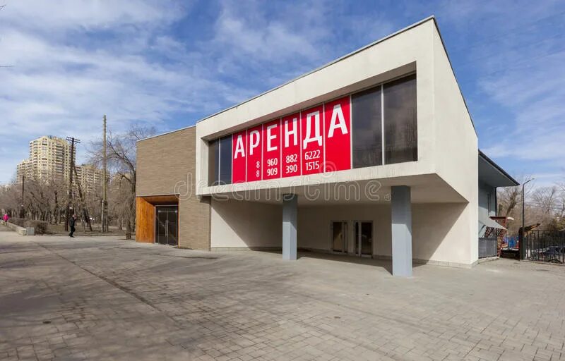 Арендатор здания. Аренда здания. арендный здания. здание в аренду фото. сниму здание.