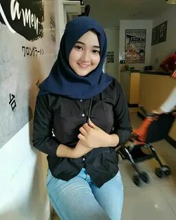 Mahasiswi hijab
