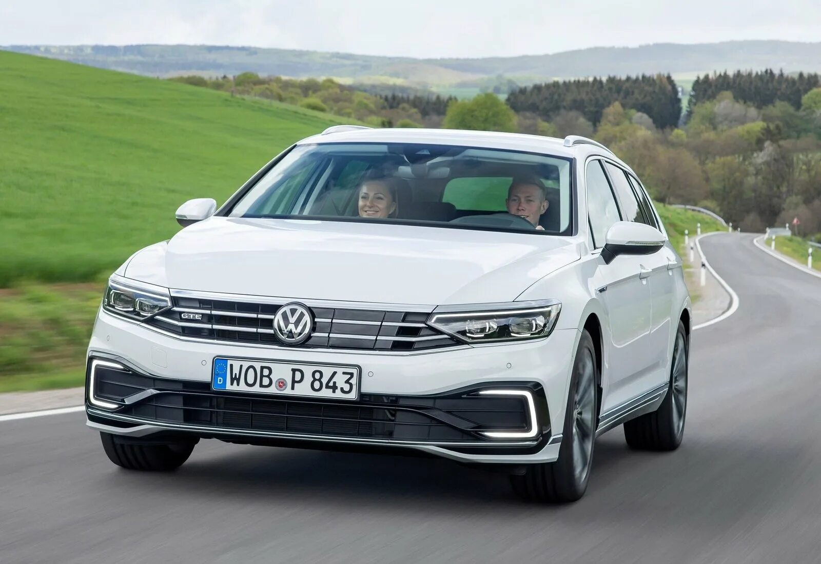 Пассат б рестайлинг. Новый vw passat b9. новый фольксваген пассат b9. vw passat b8 рестайлинг. volkswagen passat b8 hybrid.