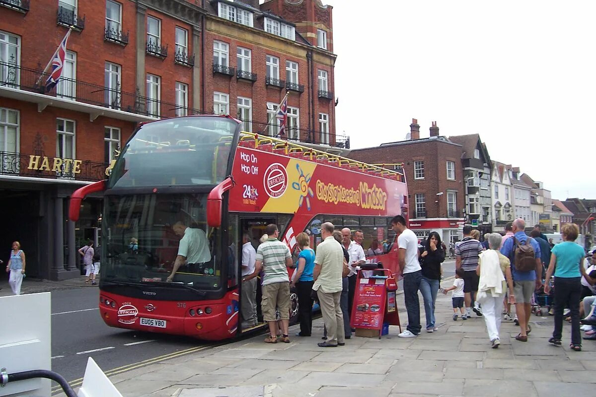 Go do sightseeing. City sightseen москва автобус. city sightseeing фильм нюрнберг. sightseeing holiday. go sightseeing картинка.