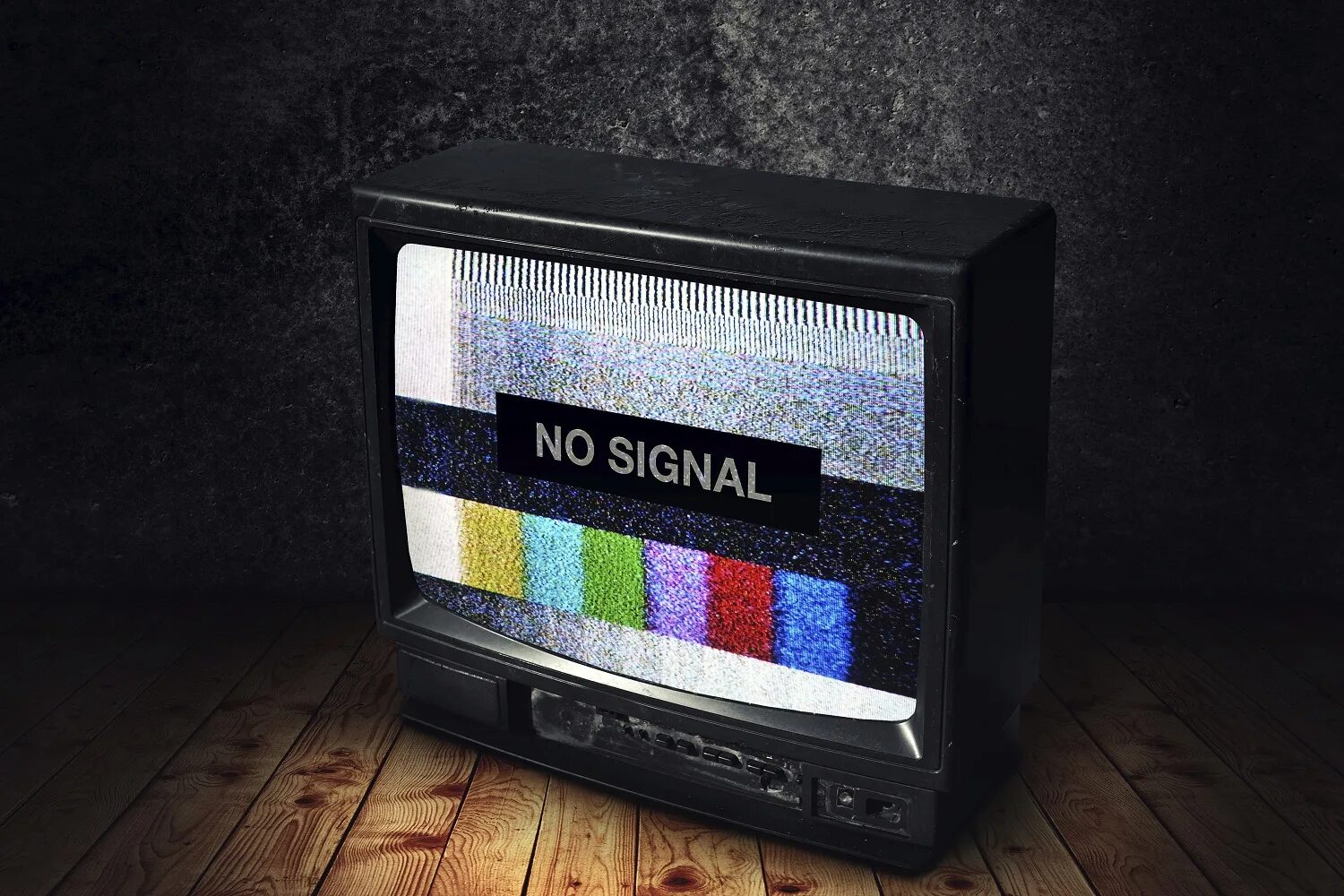 Телевизор аналогового сигнала. Плохой сигнал телевизора. Неработающий телевизор. Нет сигнала на телевизоре. Телевизор ноу сигнал.