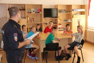 Учреждения закрытого для несовершеннолетних. Цвснп умвд в россии. цвснп воспитатели. учреждения для несовершеннолетних правонарушителей. специальное учебно-воспитательное учреждение.