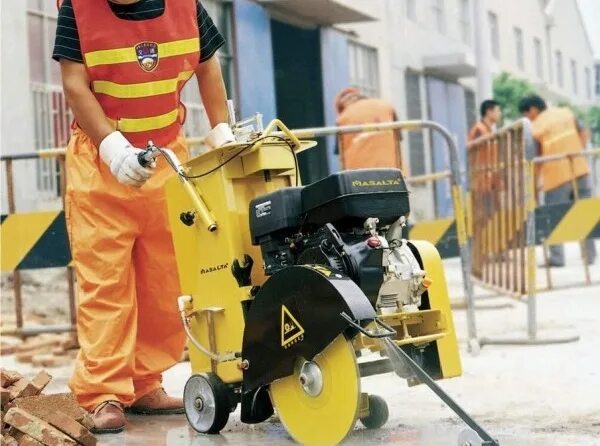 Резчик швов husqvarna. Швонарезчик бензиновый wacker neuson. Резчик швов. Бензиновый шовнарезчик wacker neuson bfs 1350 a 5100029231. Нарезчик швов штиль.