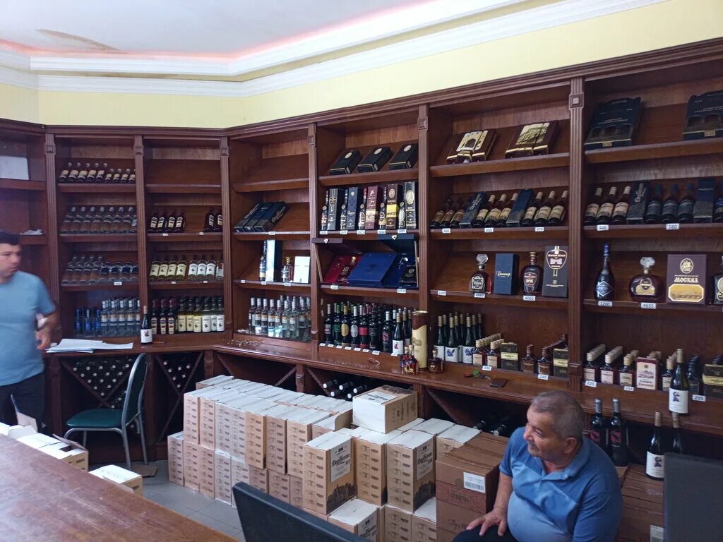 магазин дербент в дербенте. рыболовный магазин в дербенте. магазин уютный дербент. дербент магазин одежды женской. магазины в дербенте.