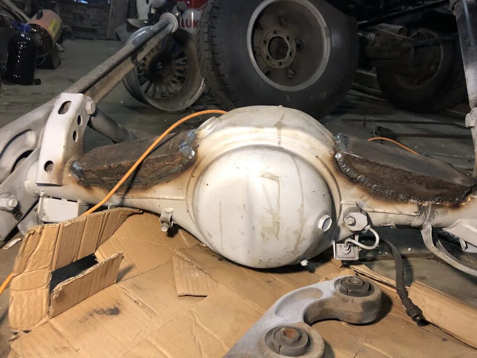 Pajero задний мост. Полумост митсубиси паджеро 2. блокировка заднего моста паджеро 2. блокировка заднего моста pajero 2. блокировка в мост митсубиси паджеро-2.