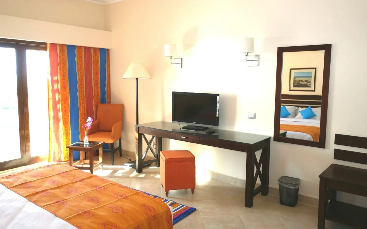 Отель в египте viva blue resort. Viva blue resort soma bay 4. Viva blue resort soma bay 4. Viva blue resort 4*. Viva blue resort soma bay 4.