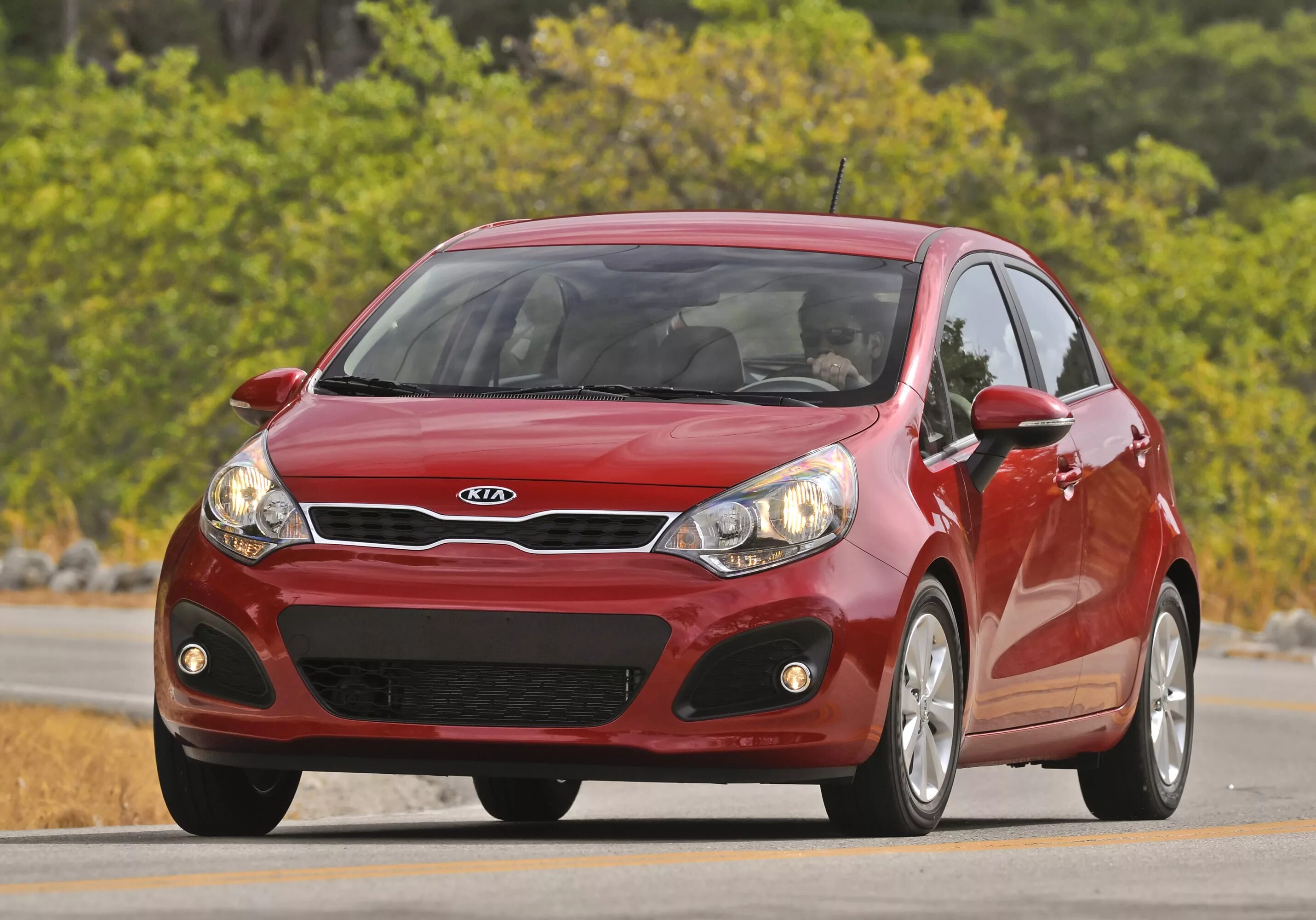 Kia Rio 2012. Kia Rio Hatchback 2012. Kia Rio 5. Kia Rio 2012 хэтчбек.