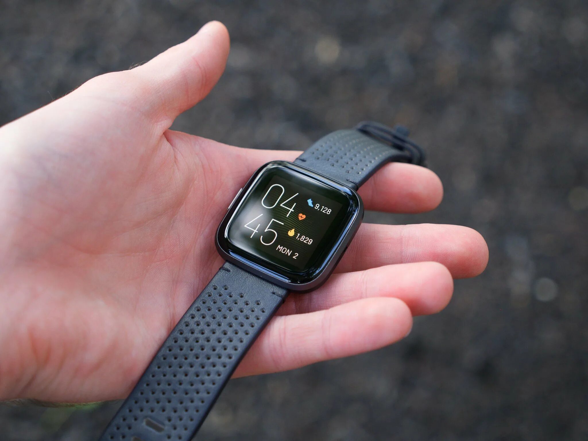 Fitbit versa 2. Fitbit versa 2