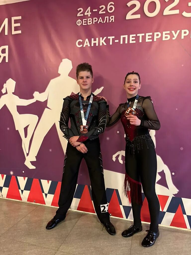 Костюмы рок н ролл акробатический дуэт. Рок н ролл 2023 года. Рок н ролл 2023 года. Школьный рок-н-ролл. Акробатический рок-н-ролл для детей в москве.