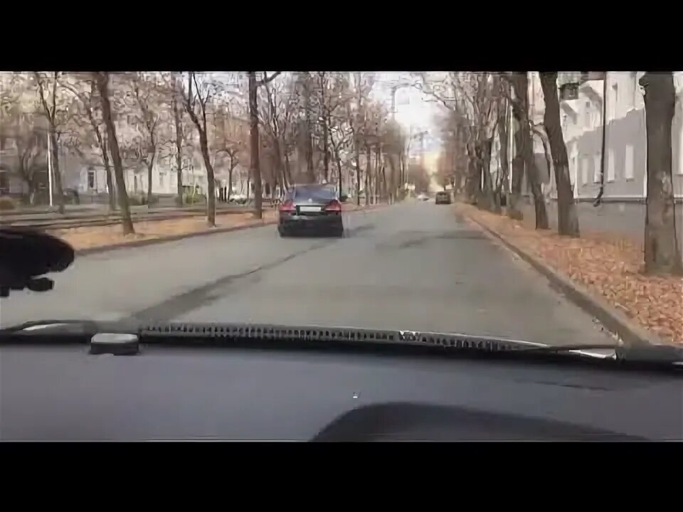 Учебная машина. Автошкола навигатор 47 гатчина. Автошкола старт новомосковск площадка. Тренировочная площадка для вождения. Автошкола.