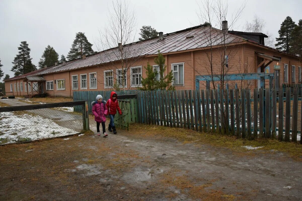 Сельские школы России. Сельская школа. Деревенская школа. Школа в деревне.