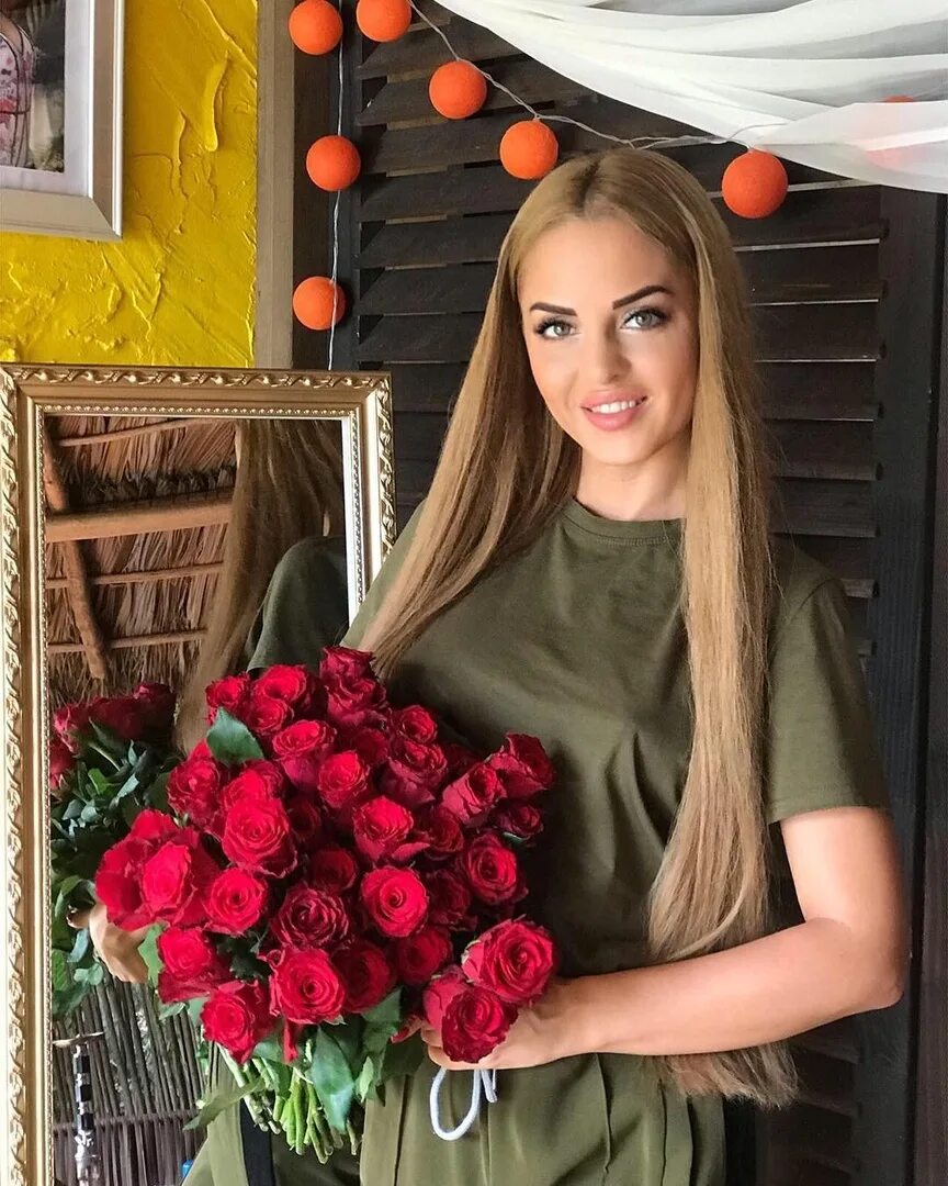 Юлия с дома 2 ведущая. Ефременко юлия борисовна красноярск. Ефременко. Юлия ефременкова 2020. Ефременкова дом 2.