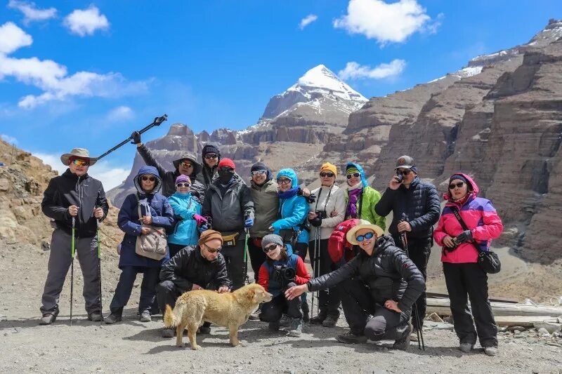 пещера в зверосовхозе улан-удэ. монгольская степь кочевье. дух кочевника красноярск. соколиная охота в монголии. кочевников духа.