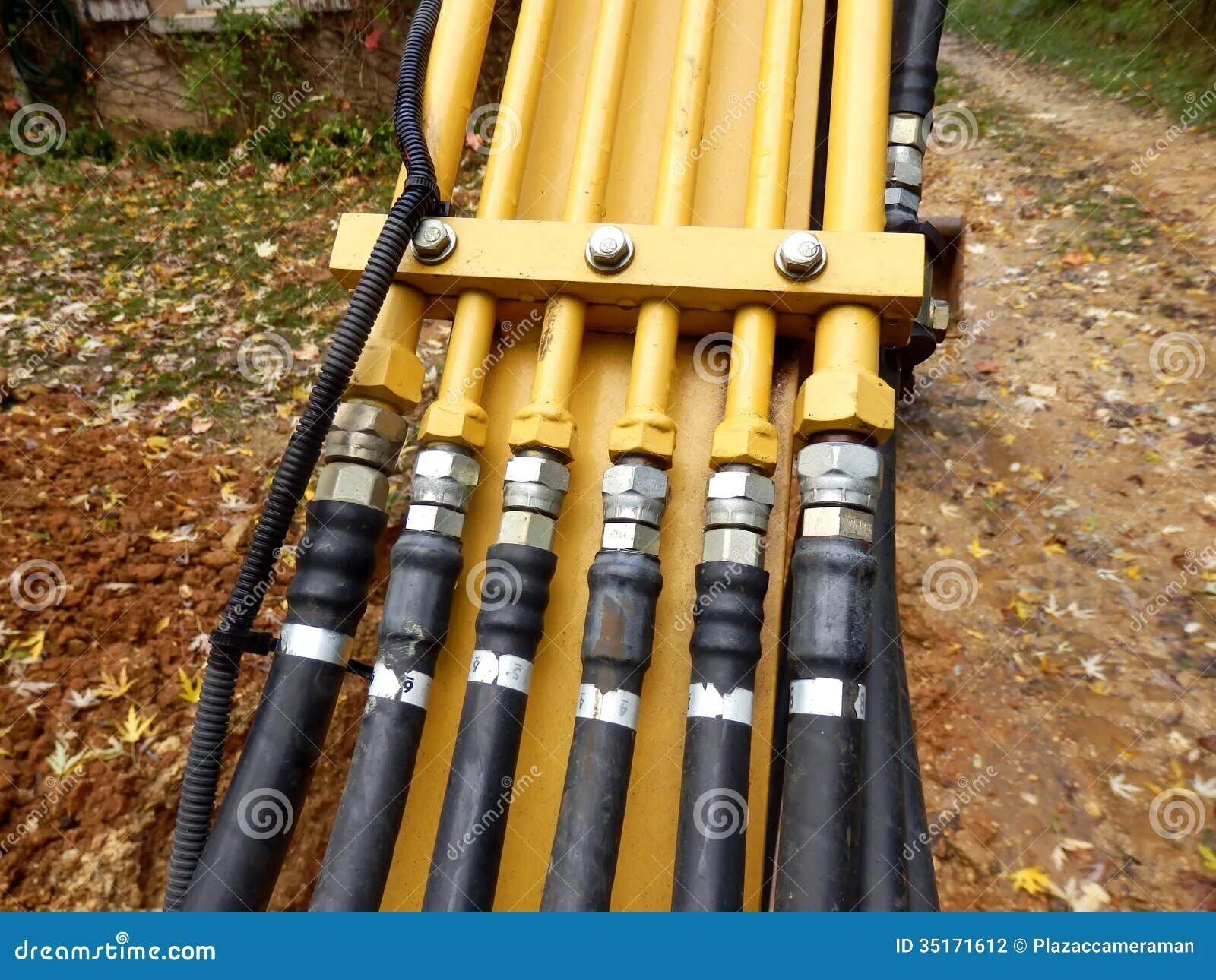 Рвд dunlop. Hydraulic pipes. 678945. Гидравлический трубопровод. Рвд 10 2sn.
