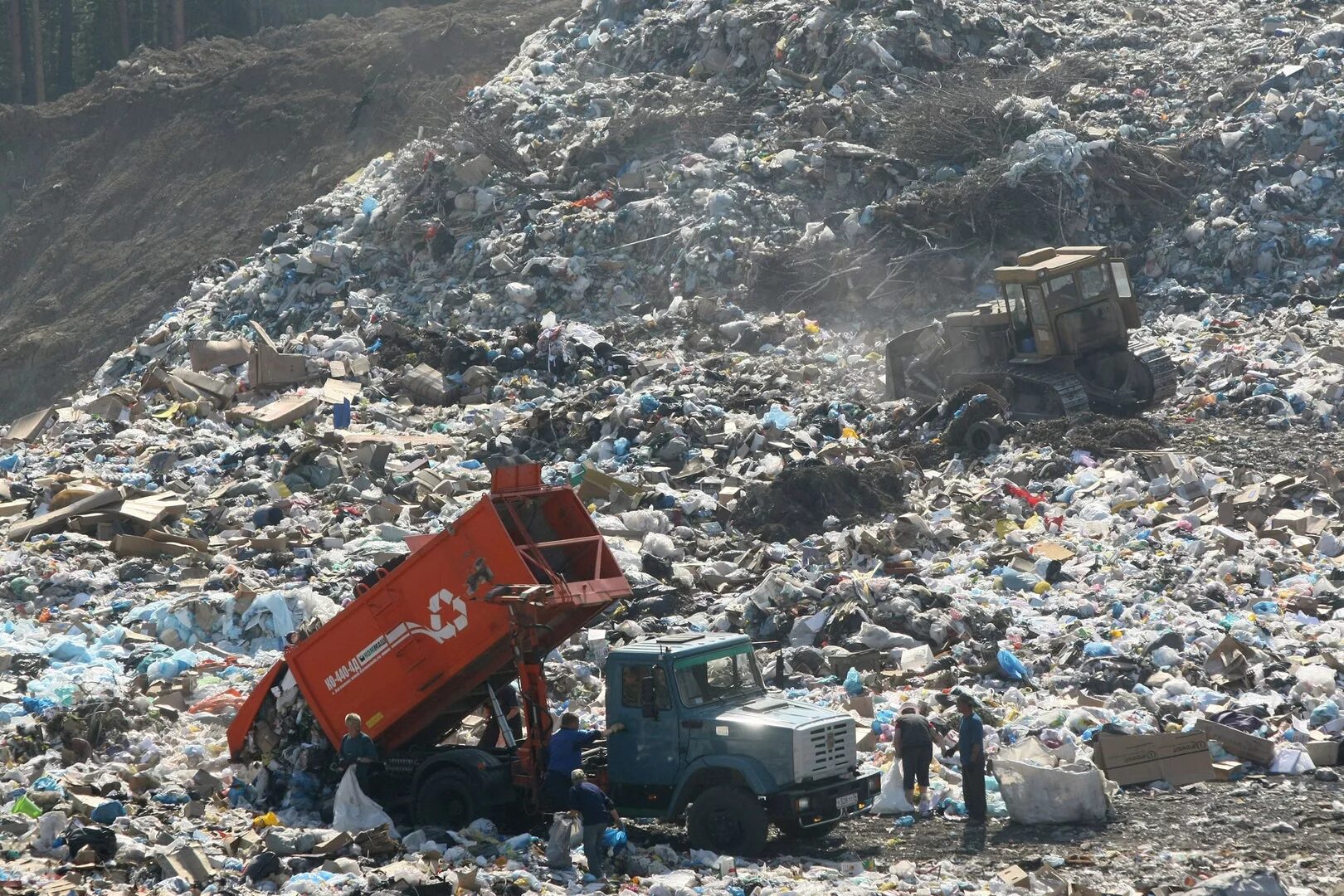 Полигон ТБО Москва. Долгопрудный мусорный полигон. Полигон ТБО Кучино. Полигон ТБО Летово.