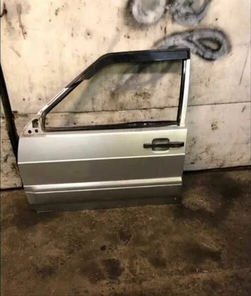 Передняя дверь ваз 2114. Дверь ваз 2114 кварц. Задняя дверь 2115. Водительская дверь ваз 2114. Дверь ваз 2114.