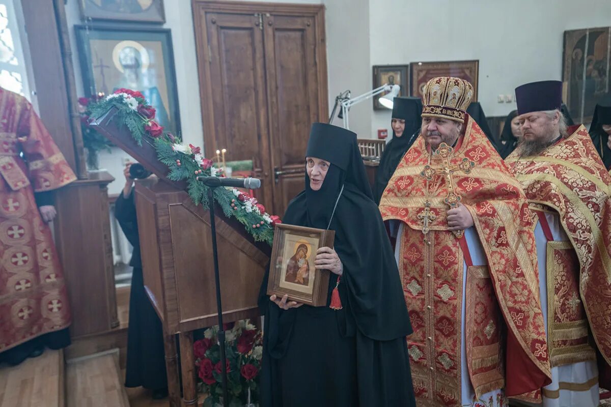 Матушка ксения чернега. Подарок монахине. Подарок батюшке. Игуменья елизавета. Сувенир священнику.