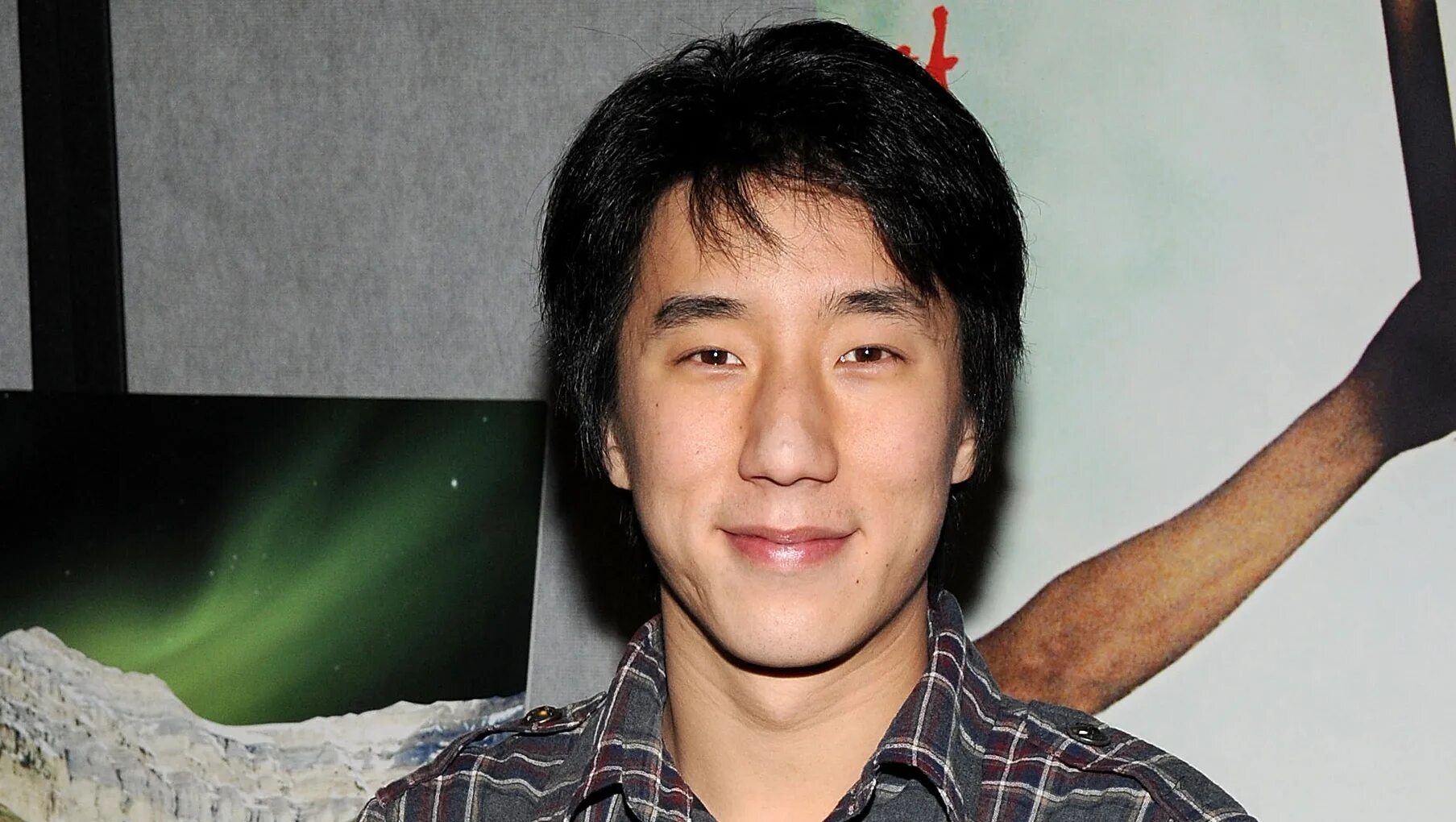 джейси чан и джеки чан. джеки чан и его сын джейси чан. джеки чан сын. джеки чан сын. джеки чан и его сын.