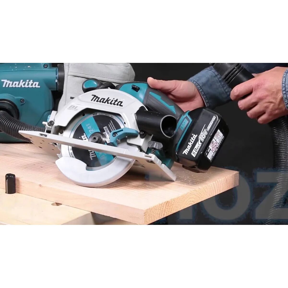 Makita 162286. Makita 4351fct. Аккумуляторный заклёпочник makita drv150z. Установка устройства против раскалывания на лобзике. Макиту видео с детьми.
