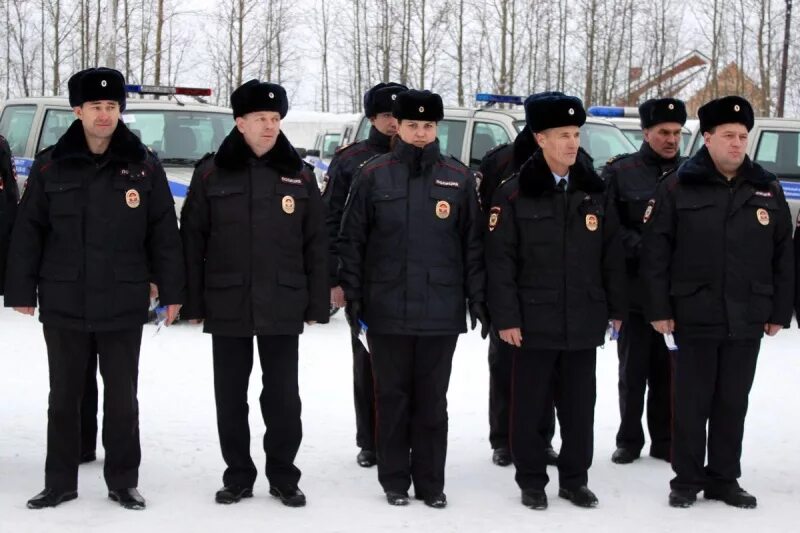 Гибдд слободской. Полиция Советск Кировская область. Полиция Лебяжье Кировская область. Полиция Подосиновец сотрудники. Полиция Куменского района Кировской области.